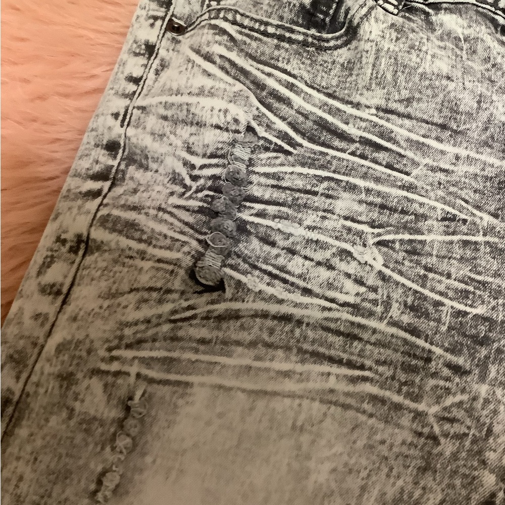 Men’s jeans - Picture 6 of 11